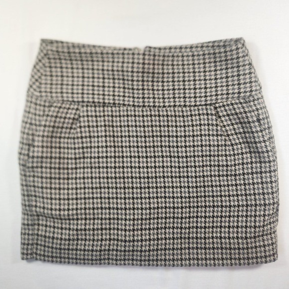 Banana Republic Womens Grey Black Houndstooth‎ Mini Skirt Size 6 old money